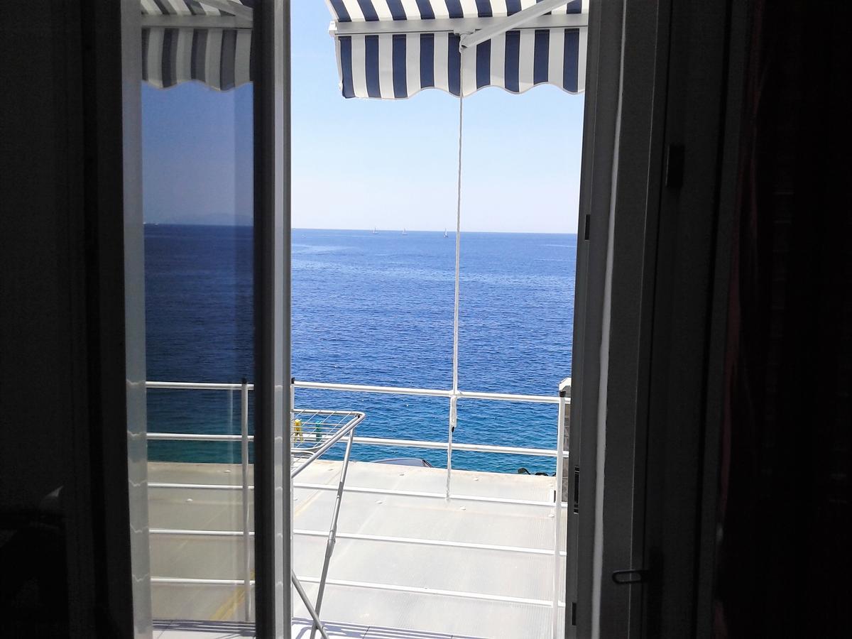Apartment Vesna ミルナ エクステリア 写真
